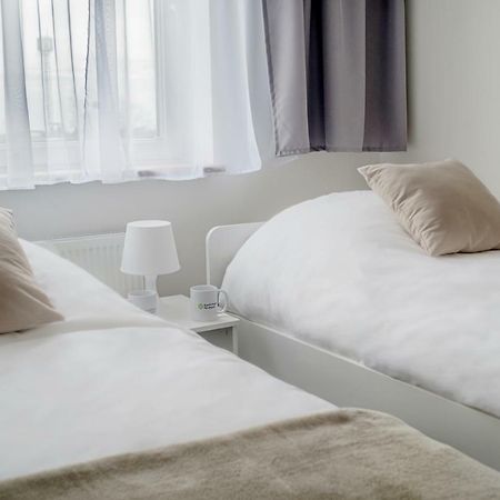 Apartament Poniatowskiego - Komfortowe Noclegi П'ясечно Екстер'єр фото